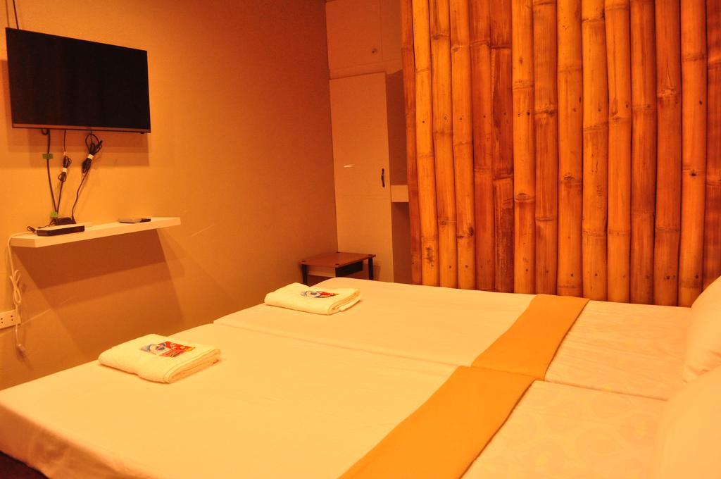 Ceazar'S Place Dauin Ngoại thất bức ảnh
